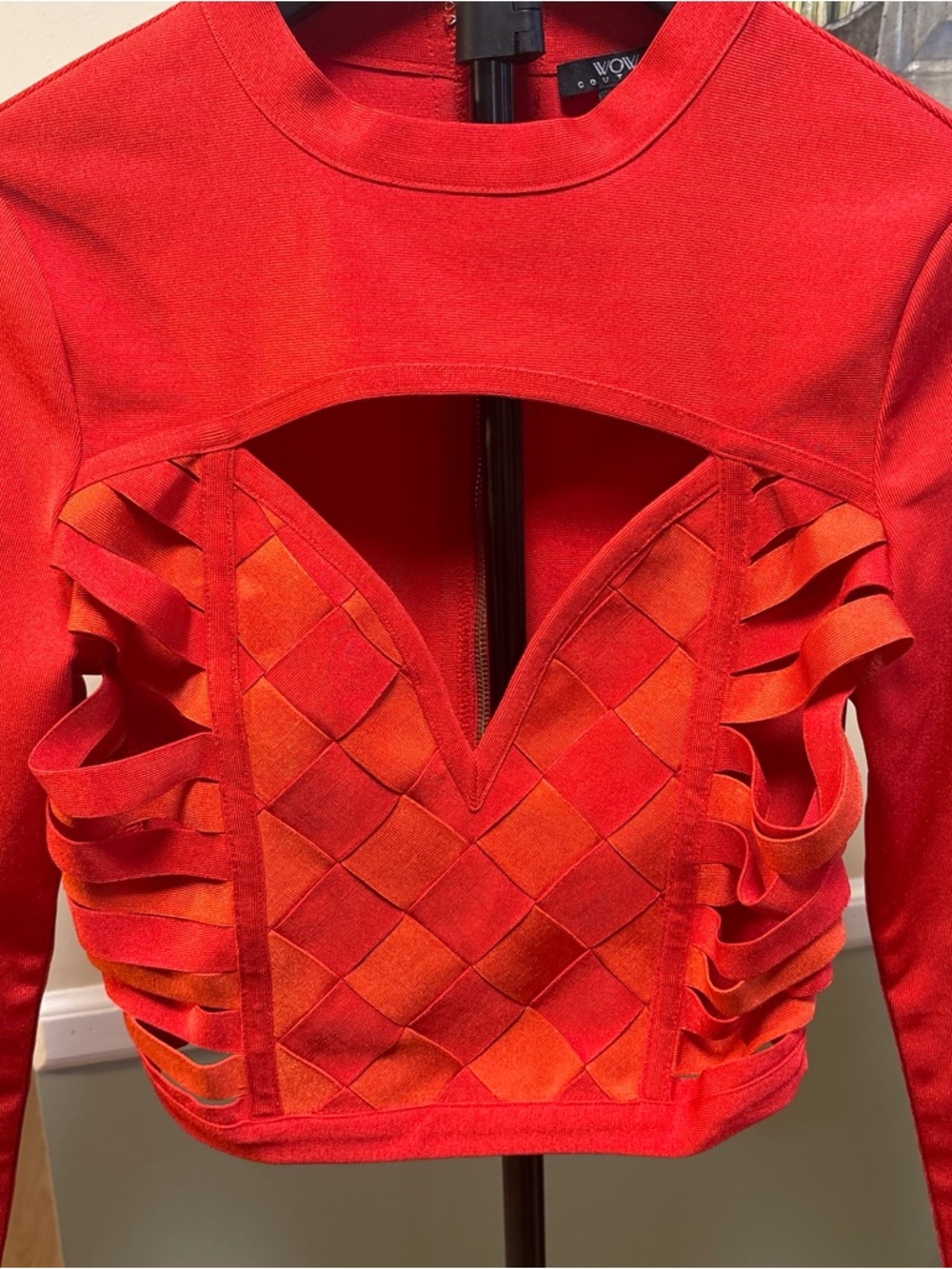WOW couture Red Cutout Woven-Panel Long Sleeve Crop Top - Picture 2 of 6